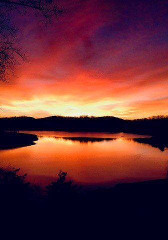69d59e5f74f46_Sunset Boone Lake (1)